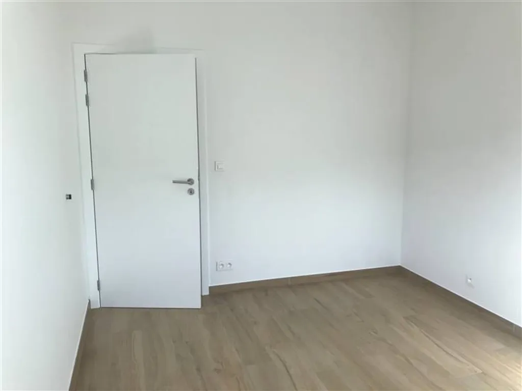 Toad - Modern Apartment with Terrace in Bastogne