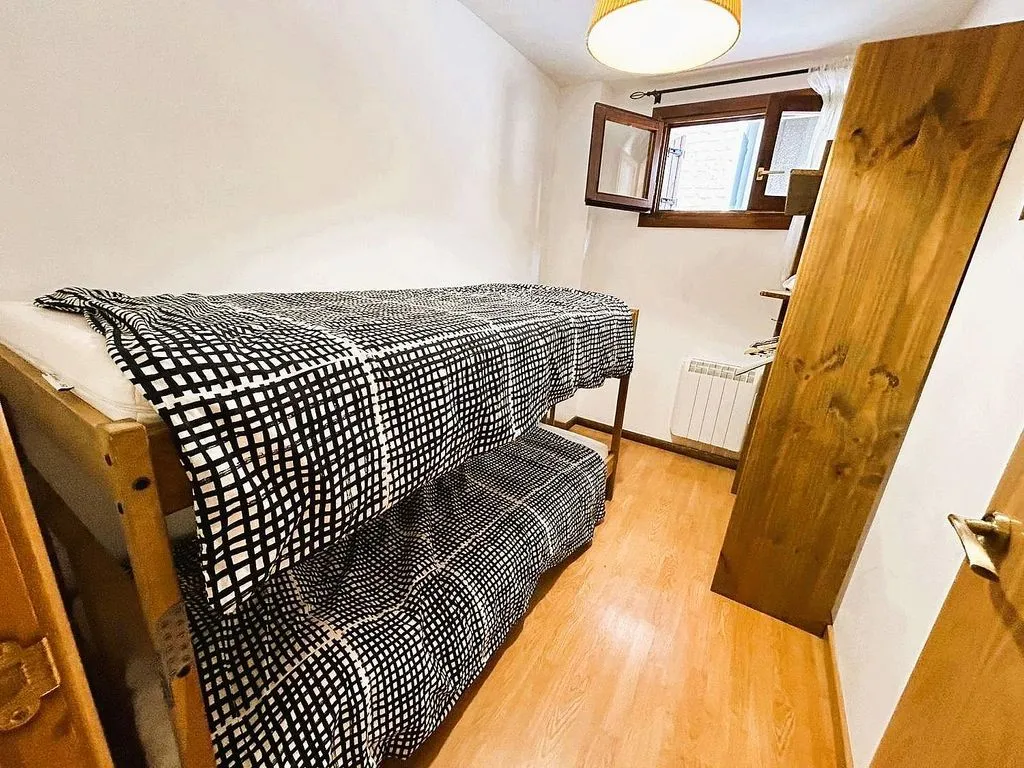 Magamistoad - Ground Floor Flat with Heating in Gúdar