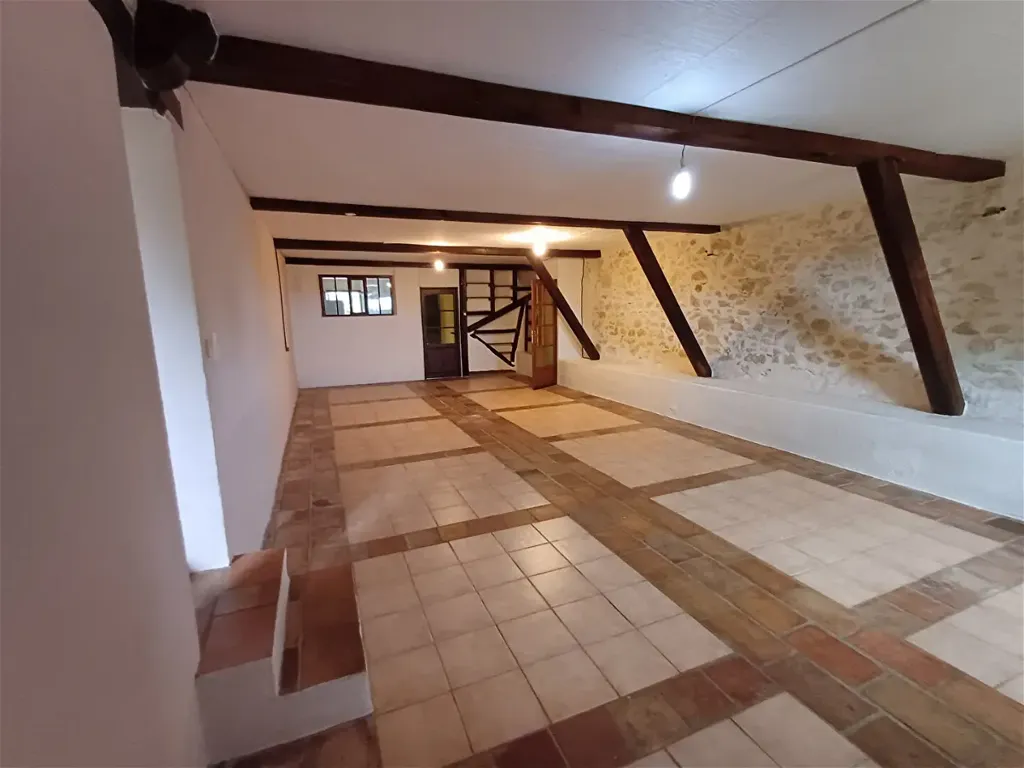 Garage - Maison de Caractère avec Dépendance à Mauvezin