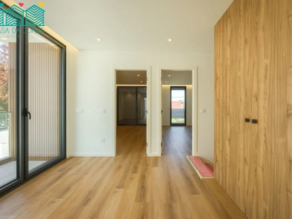 Esik - Luxury House with Salt Pan View in Aveiro
