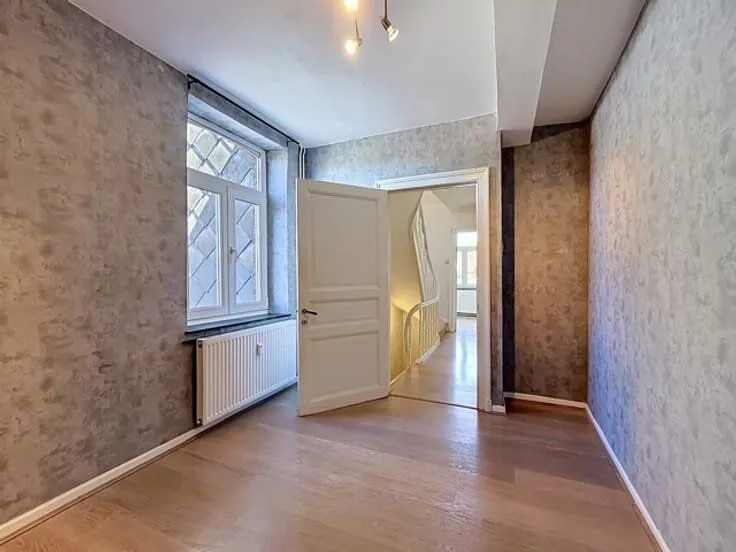 Esik - Duplex Flat with Equipped Kitchen in Rochefort