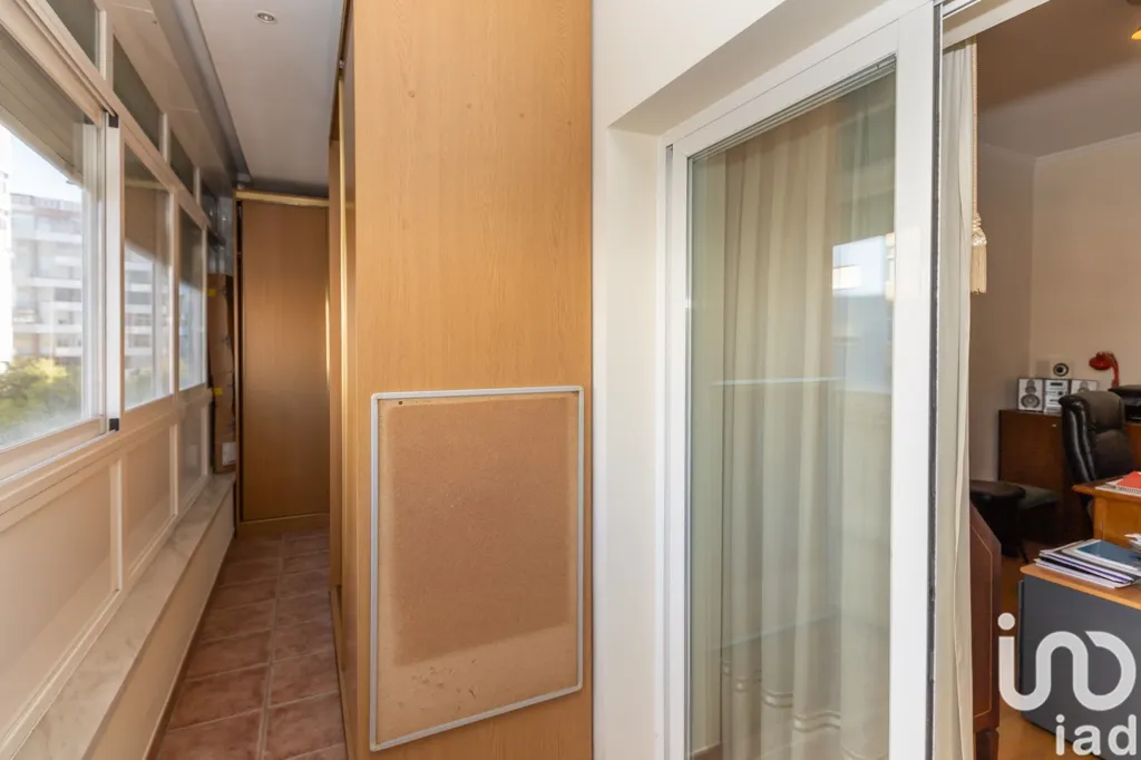 Balcone - 3-Bedroom Apartment with Ferry Access in Almada