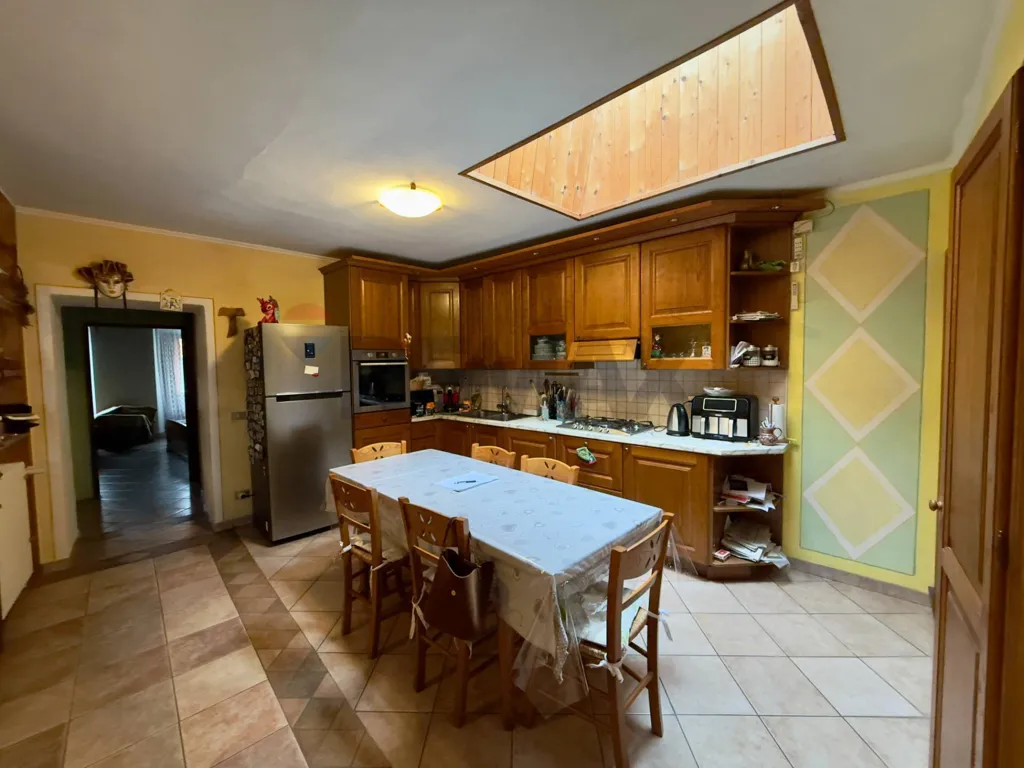 Köök - Historic Apartment with Lake View in Cannobio