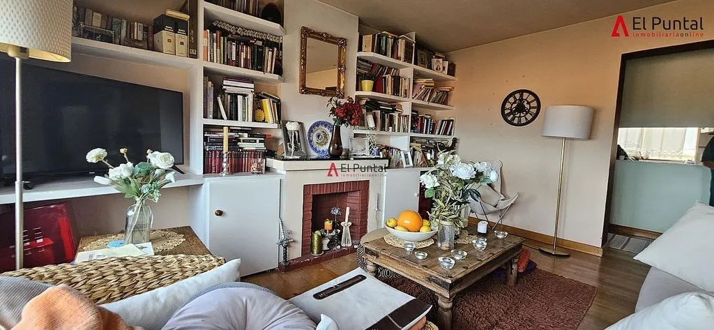 Séjour - Bay View Flat with Garage in City Centre