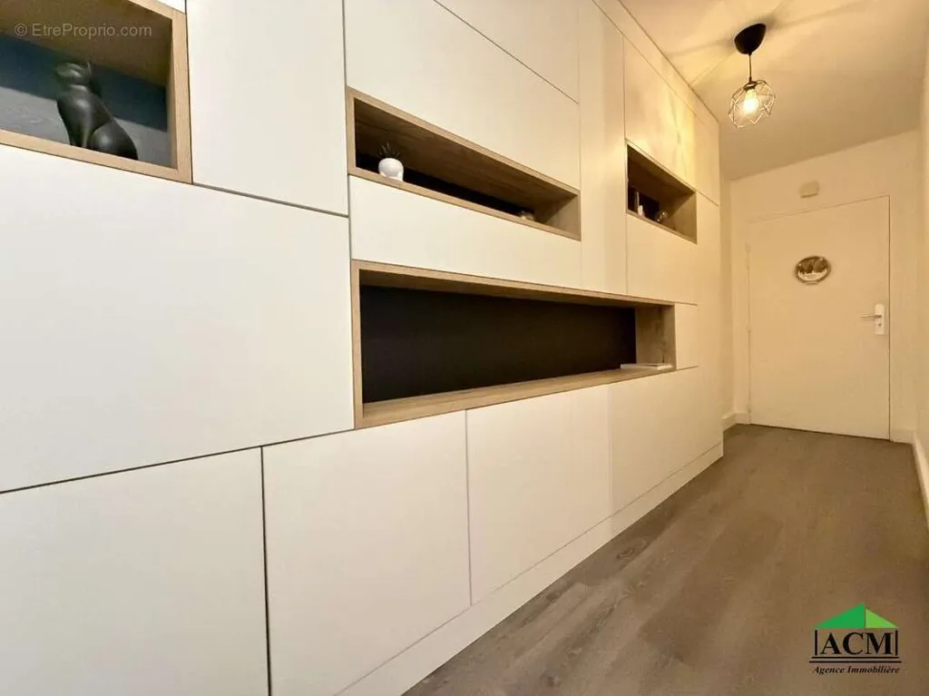 Entrée - Appartement avec Terrasse à Méry-sur-Oise
