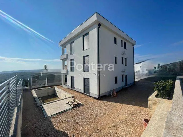 Välivaade - Triplex House with Sea View in Bakar