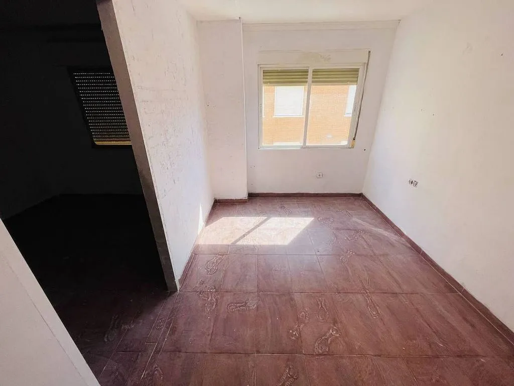 Toad - Flat to Renovate in El Progreso