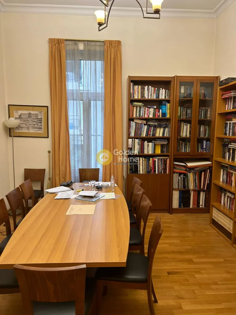 Ärihoone asukohas GR