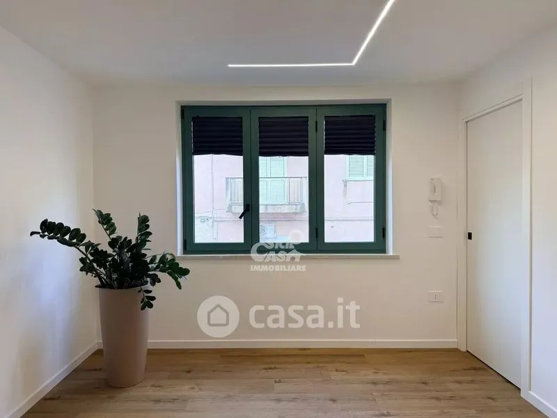 Pièces - Independent Apartment with Courtyard in Marsala Centre