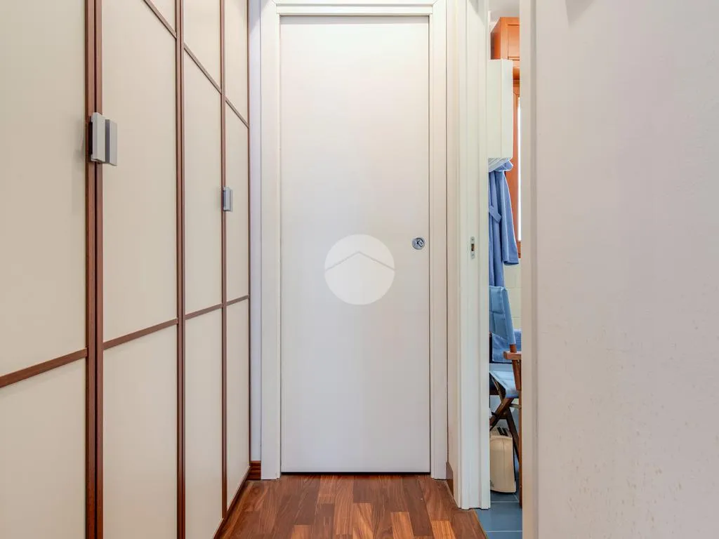 Entrée - Modern 2-Bedroom Flat with Balcony in Milan