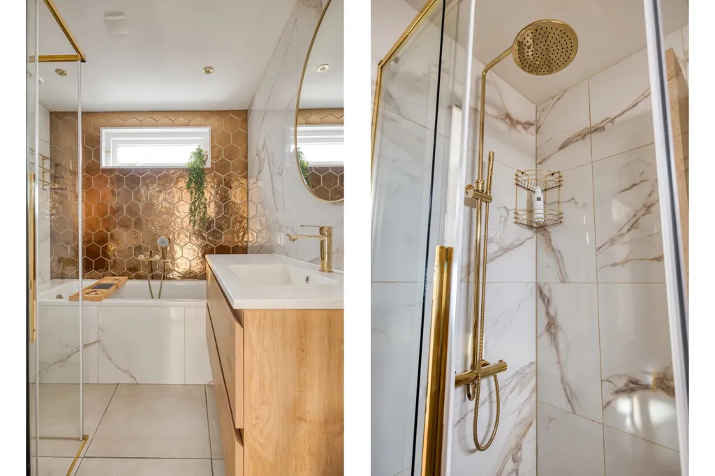 Bathrooms - 5-room house in Veenendaal