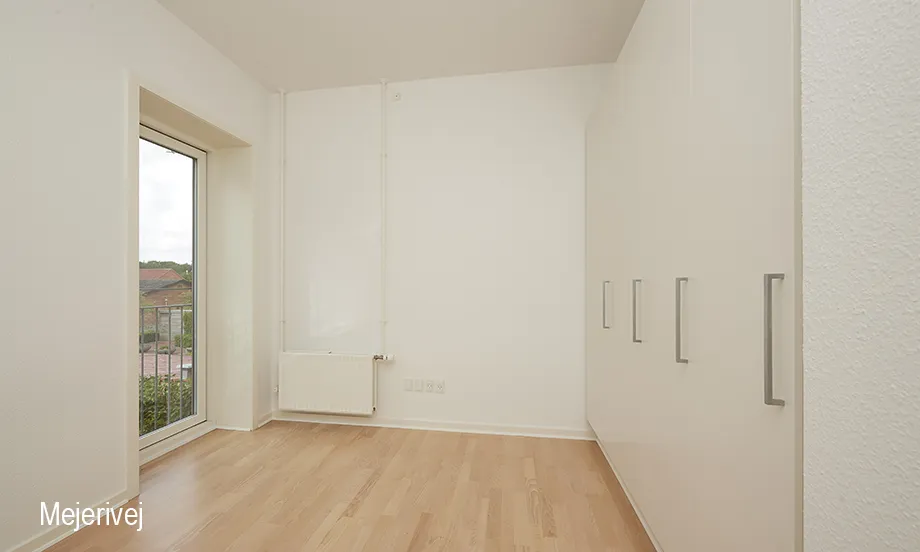 Rooms - 3-Bedroom Flat with Garden in Ølgod