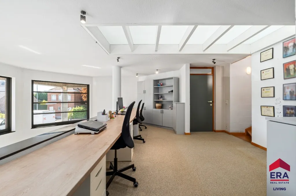 Kabinet - Semi-Detached House with Garden in Hofstade