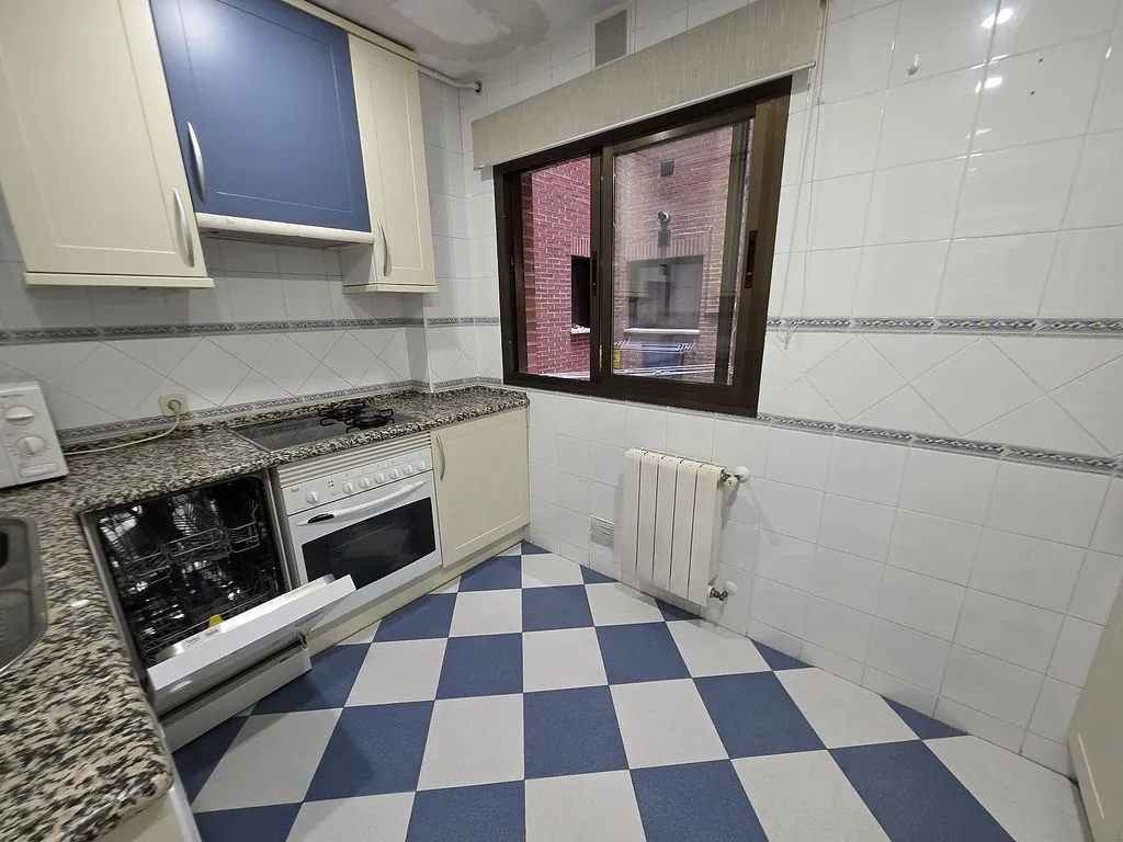 Cuisine - 1-Bedroom Flat with Pool in Atocha