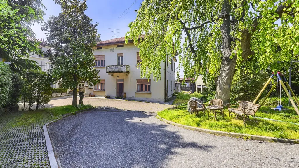 Jardin - Bifurcated Villa with Garden in Villa Guardia