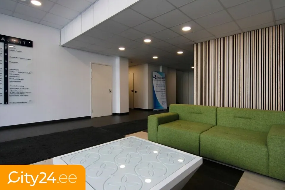 Studio - Spacious Office with Free Parking in Tallinn Centre
