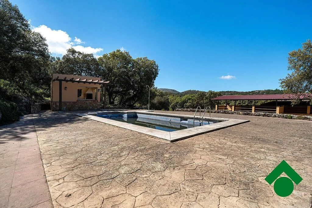 pool_area