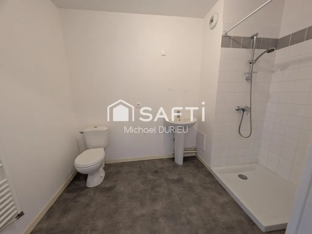Bagni - City Centre Flat with Terrace in PMR Residence