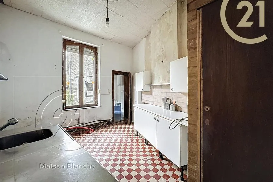 Cuisine - Maison à Rénover avec Jardin à Genappe