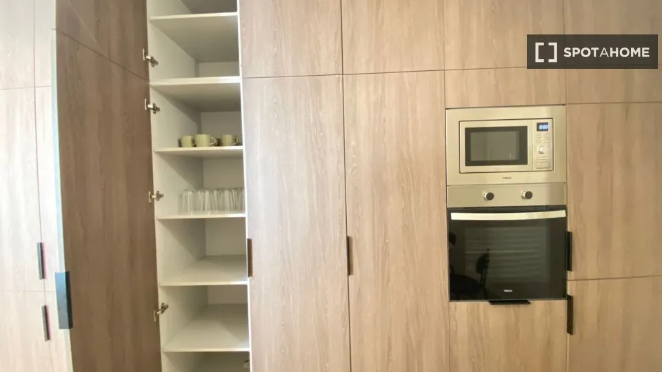 Köök - Shared Flat with Lift in Niño Jesús, Madrid