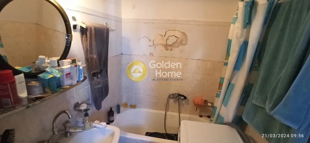 Salles de bain - Apartment with Balcony in Exarcheia, Athens