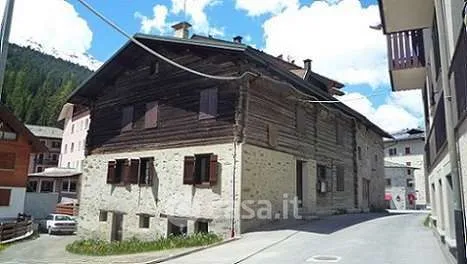 Exterior - Chalet Apartment with Panoramic Balcony in Valfurva