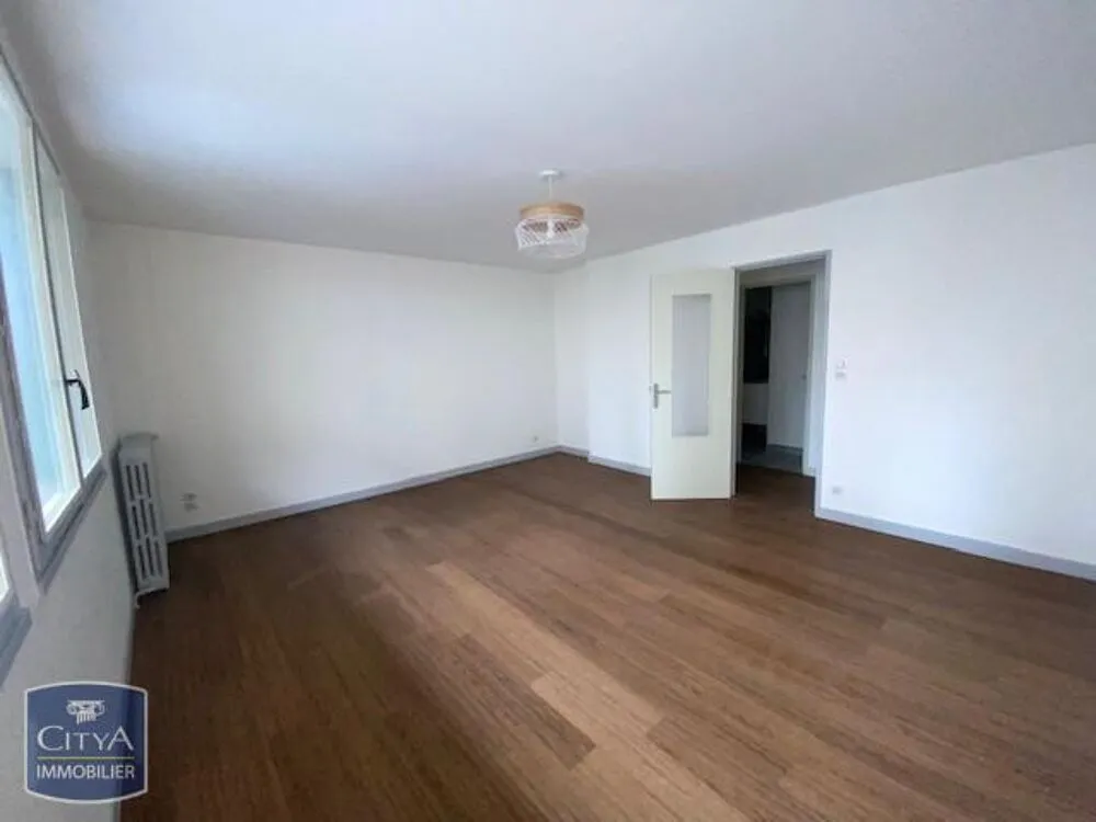 Pièces - Appartement Rénové à Châteauroux