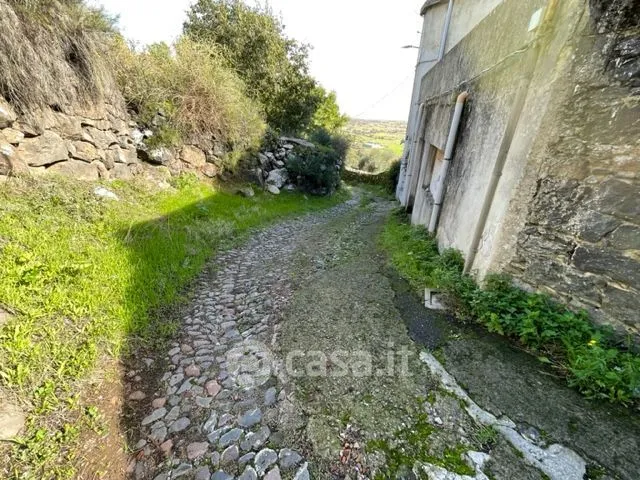 Extérieur - Ground Floor Apartment with Garden in Macomer