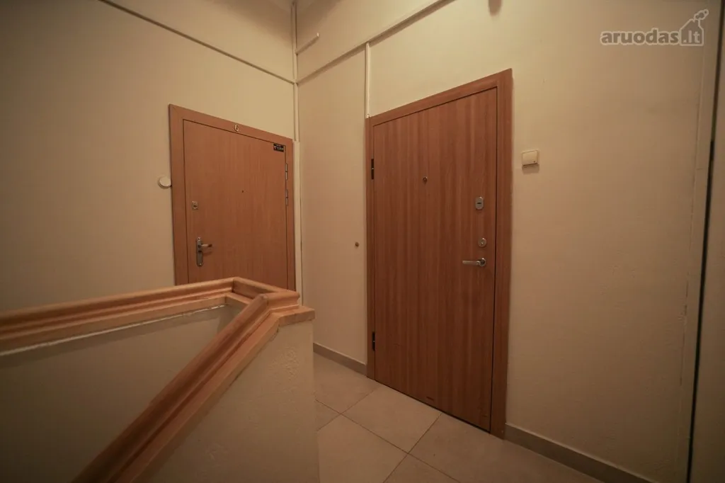 hallway_entrance