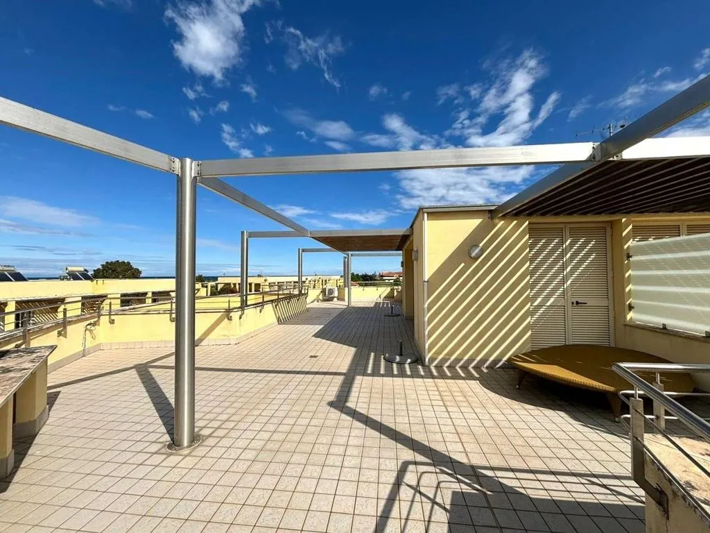 Terrasse - Luxury Penthouse with Panoramic View in Albenga