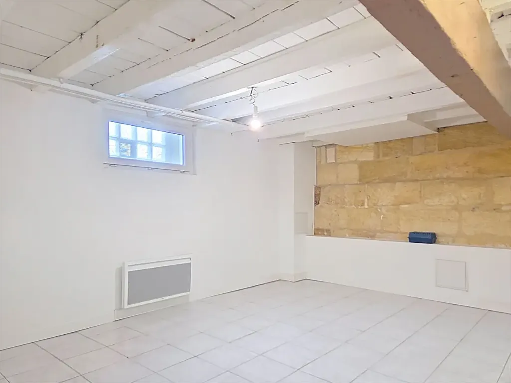 Pièces - Maison Élégante avec Piscine à Libourne