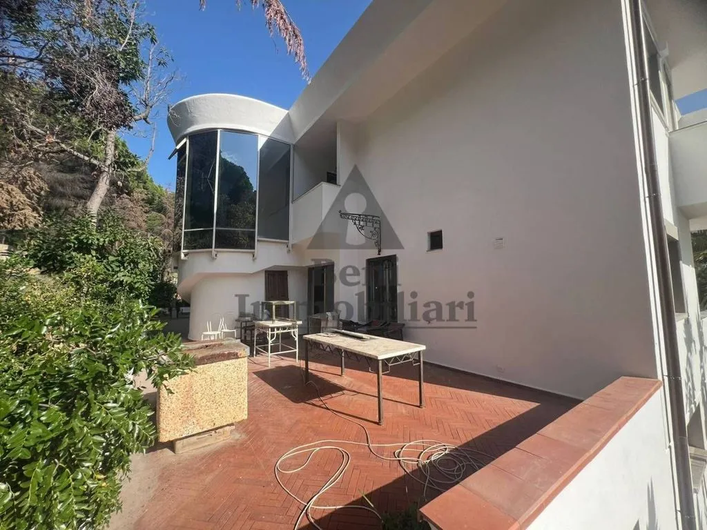 Terrasse - Luxury Villa with Pool in Palermo