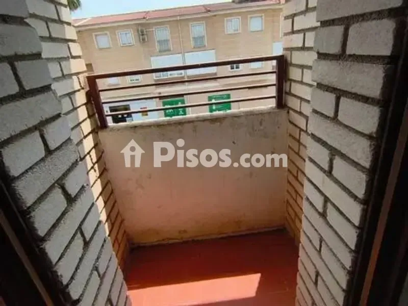 Aed - East-Facing Flat with Terraces in Central Location