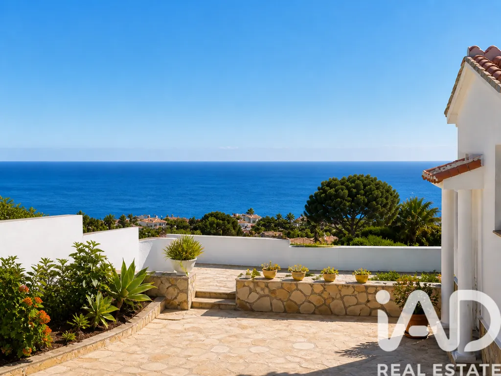Terrass - Duplex with Sea Views in Vélez-Málaga