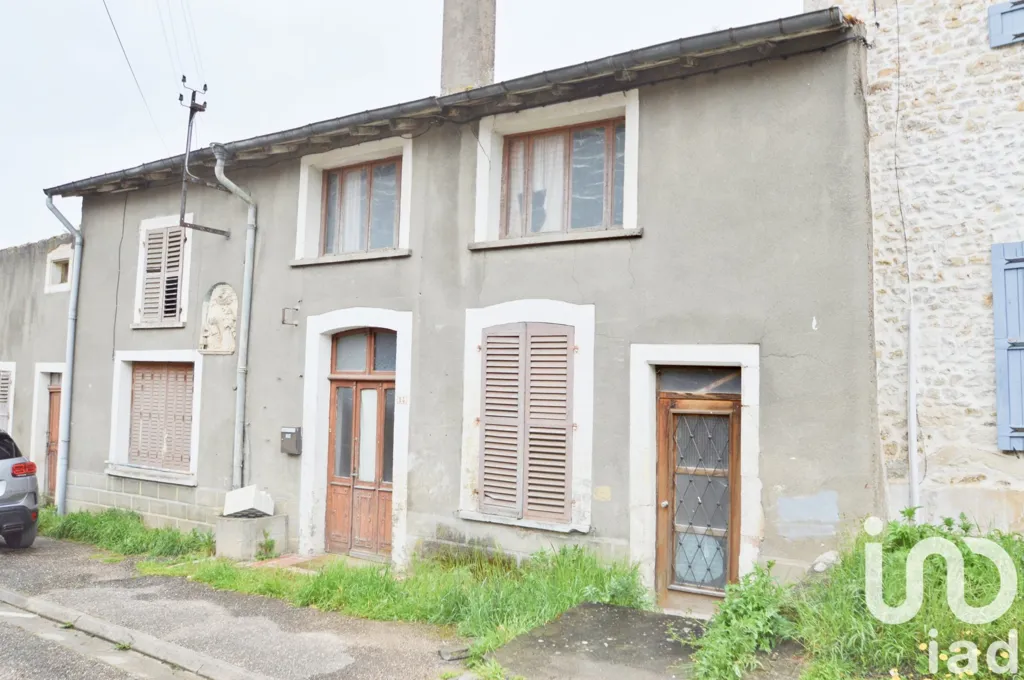 Extérieur - Maison de village à rénover à Vannes-le-Châtel