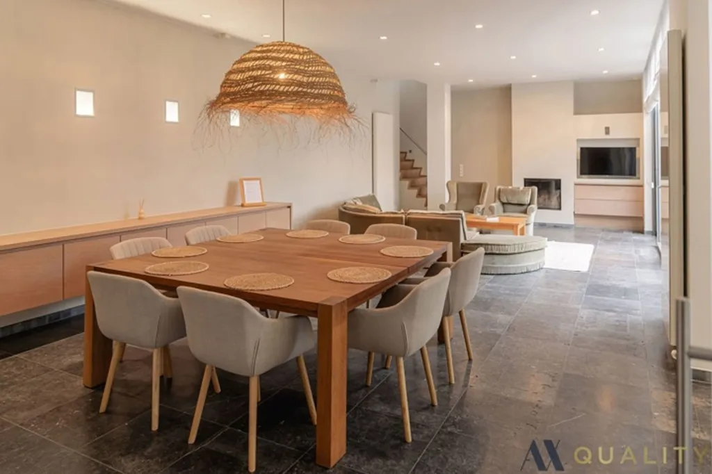 Salle à manger - Maison avec Espace Professionnel à Sint-Amands