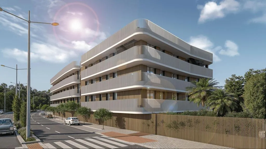 Penthouse with Rooftop Pool in Estepona