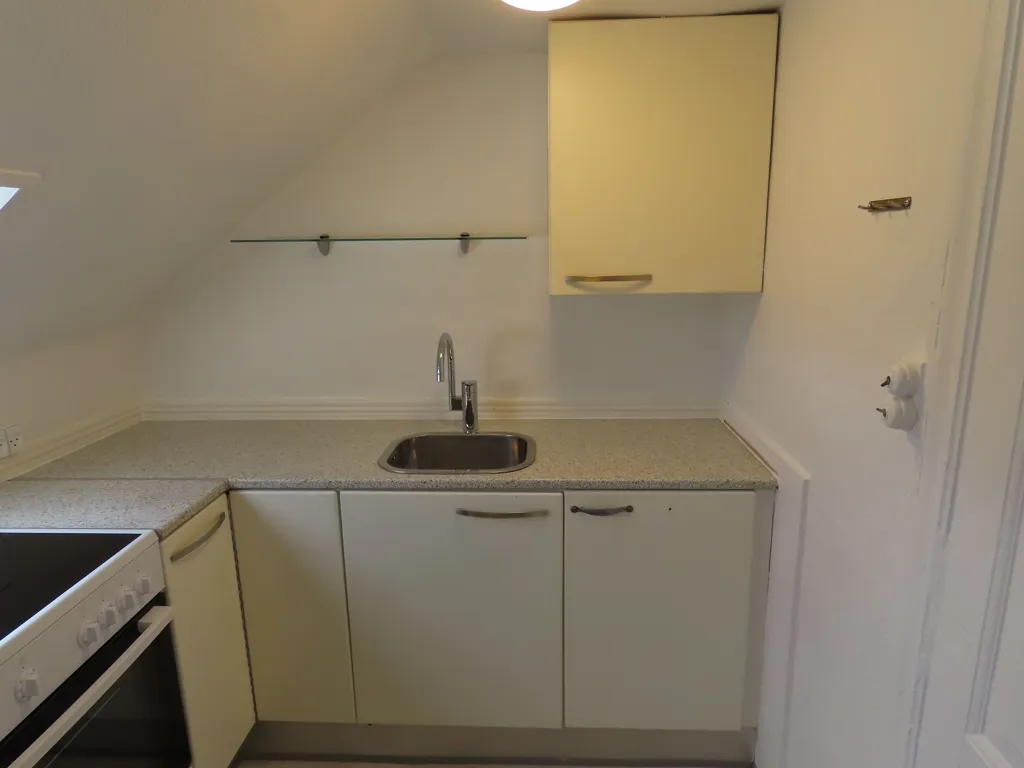 Cucina - Old-Style Flat in Central Location