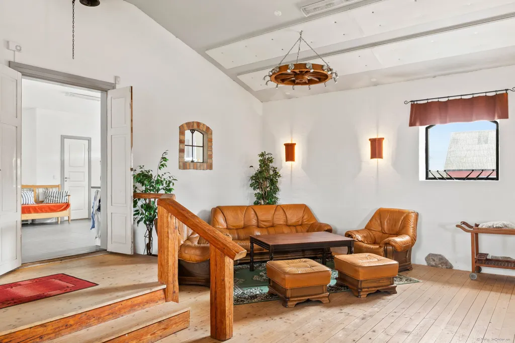 Séjour - Two-Storey Villa with Workshop in Alesta, Sjöbo