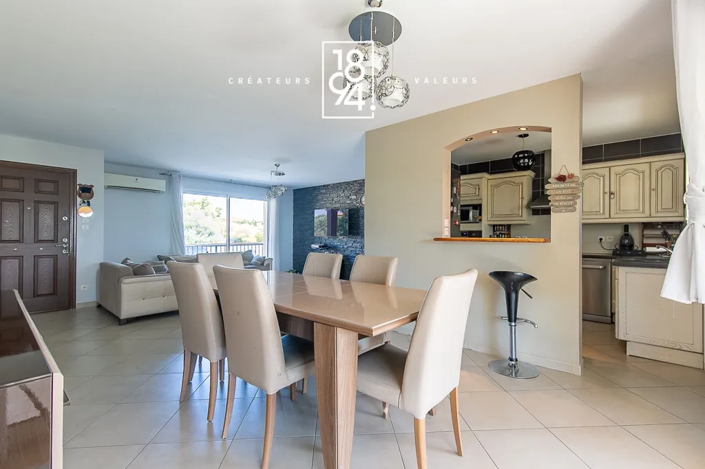 Sala da pranzo - Detached House with Pool in Marignane