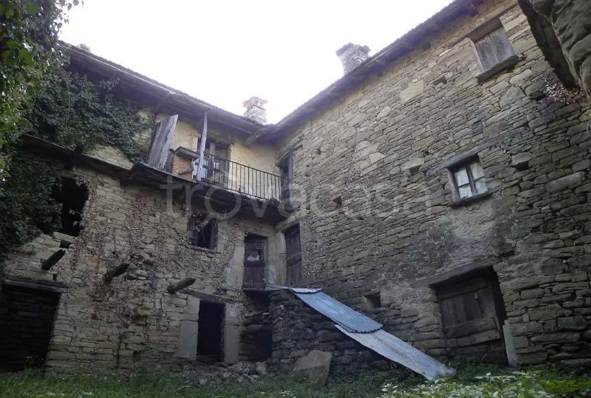 Aed - Traditional Langhe Rustico with Panoramic Terrace in Cortemilia