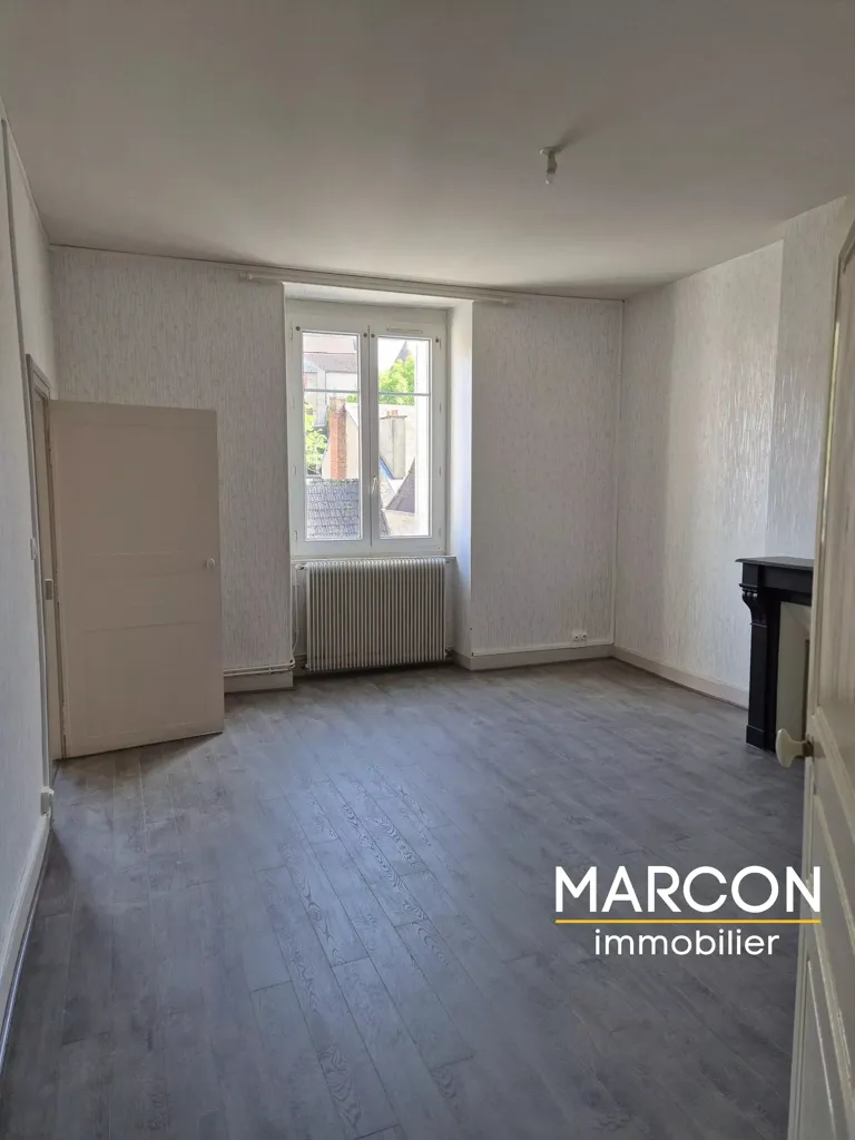 Stanze - 2-Bedroom Flat in Aubusson Centre