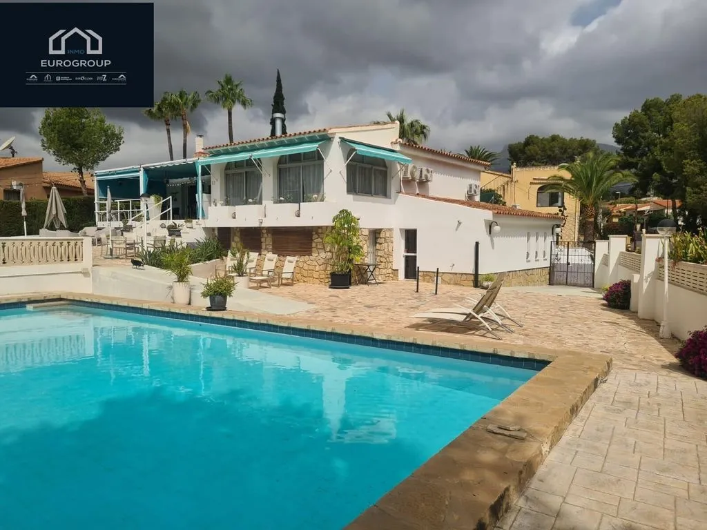 Bassein - Chalet with Pool in La Nucia, Valencia