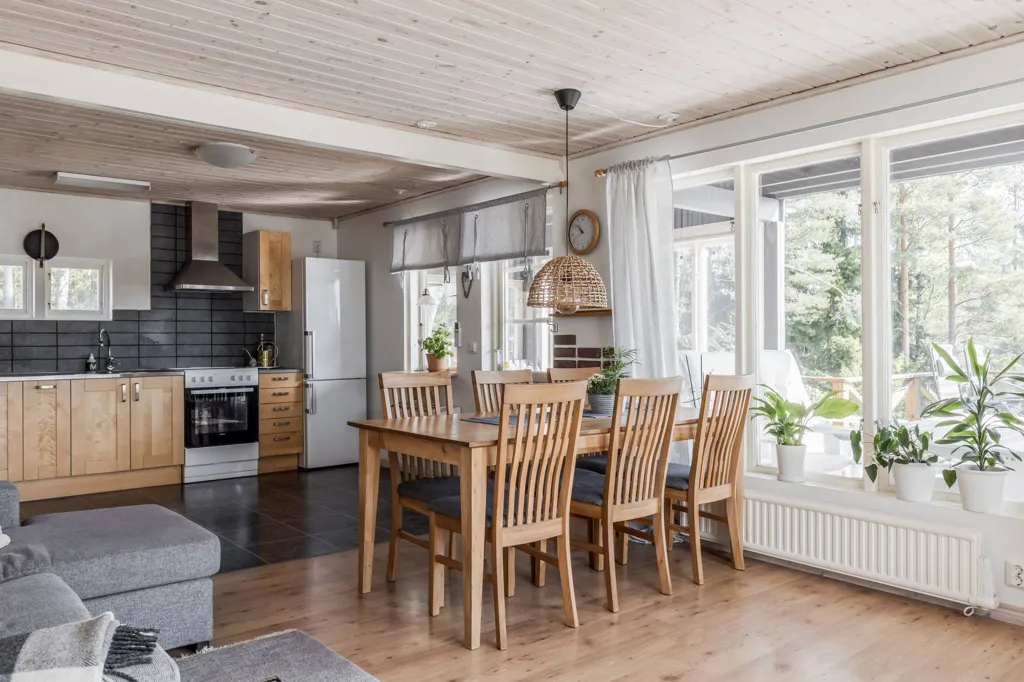 4-toaline maja asukohas Askersunds kommun