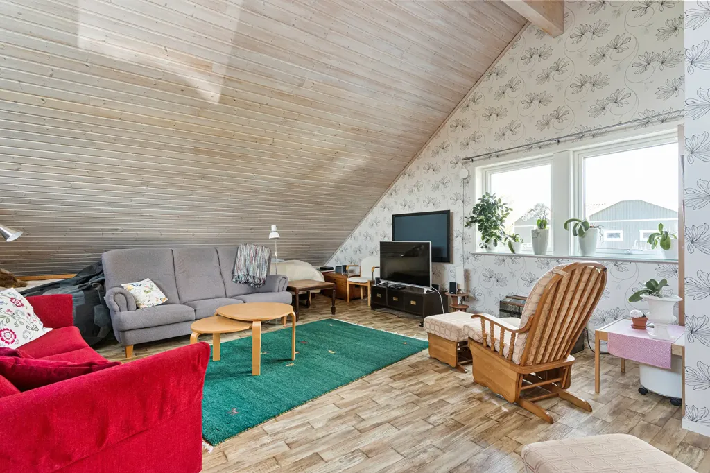 Pièces - Renovated House with Garden in Vargön