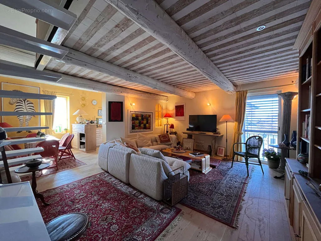 living_room