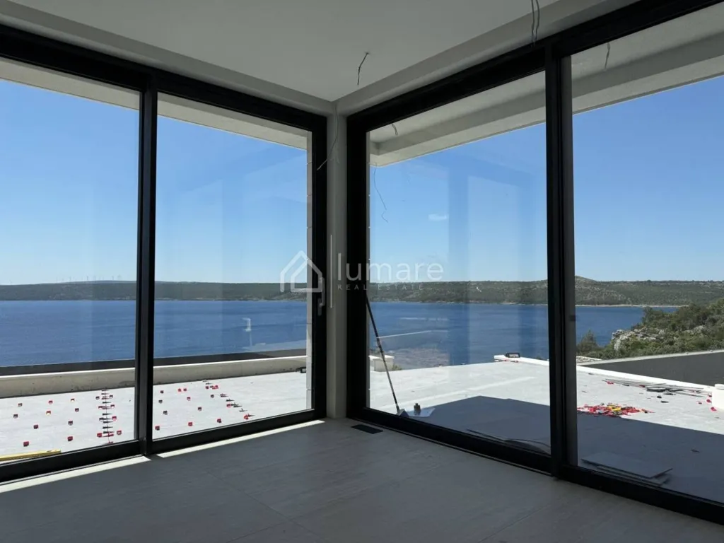 Pièces - Villa with Sea View near Zadar