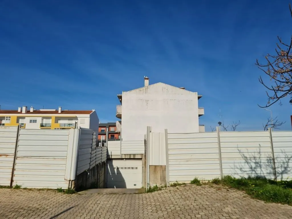 Extérieur - Luxury Apartment Complex Under Construction in Sines