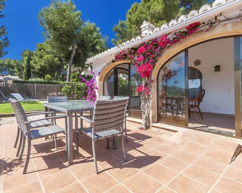 Terrass - South-Facing Villa with Pool in Tosalet, Javea