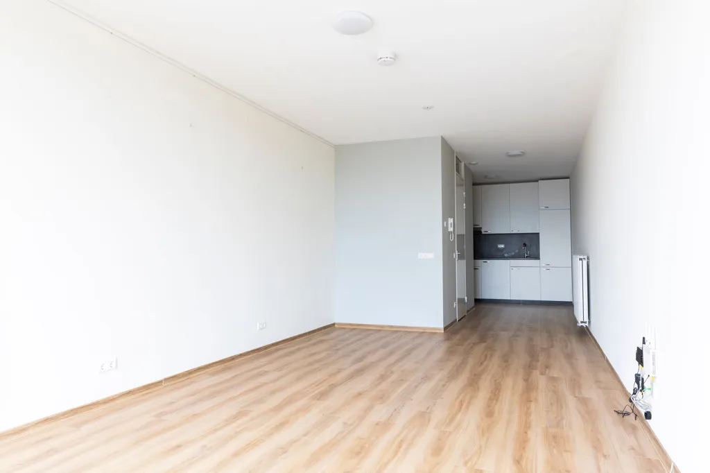 Rooms - Studio with Balcony in Rotterdam